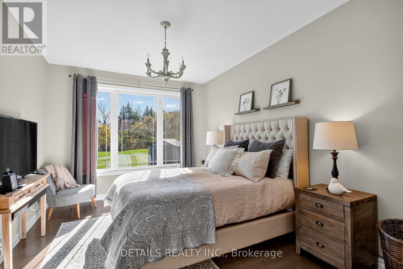 828 Cologne Street, Russell, Ontario  K0A 1W0 - Photo 20 - X12486760