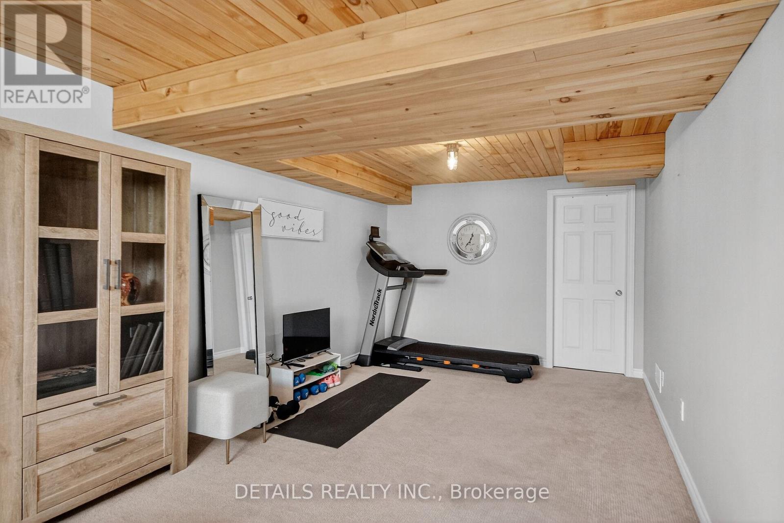 828 Cologne Street, Russell, Ontario  K0A 1W0 - Photo 33 - X12486760