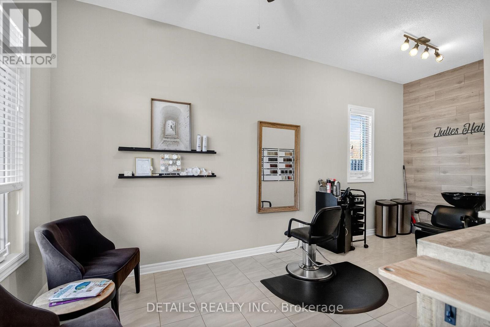 828 Cologne Street, Russell, Ontario  K0A 1W0 - Photo 4 - X12486760