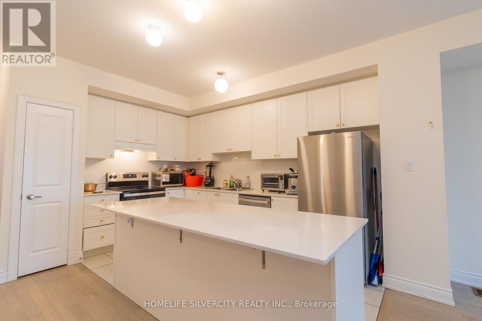 403 Tennant Circle, Vaughan, Ontario  L4H 5L2 - Photo 29 - N12486670