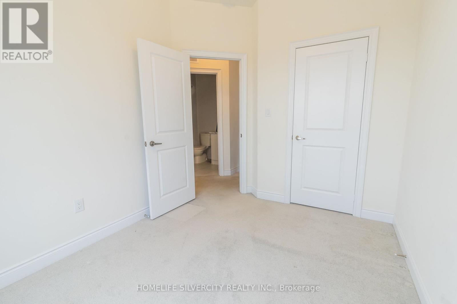 403 Tennant Circle, Vaughan, Ontario  L4H 5L2 - Photo 13 - N12486670