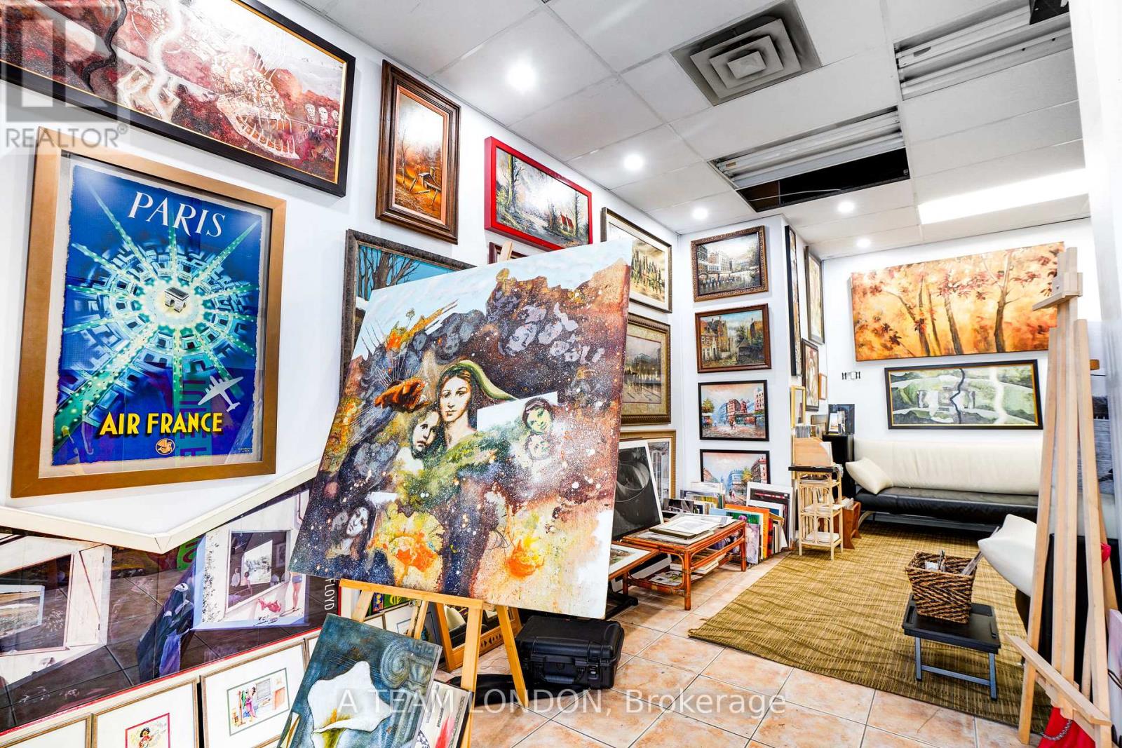 392-396 Clarence Street, London East, Ontario  N6A 3M6 - Photo 10 - X12486746