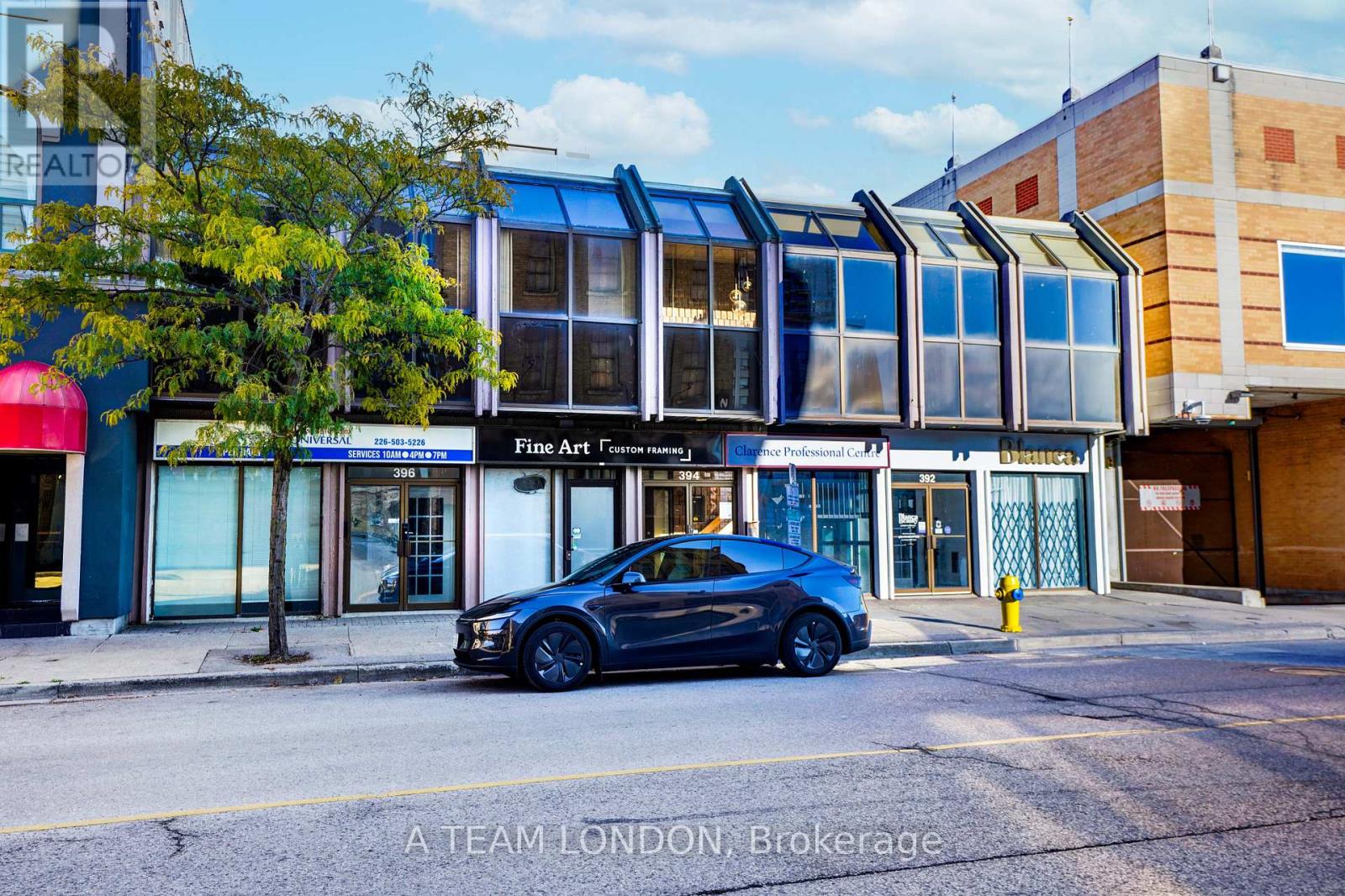 392-396 Clarence Street, London East, Ontario  N6A 3M6 - Photo 2 - X12486746