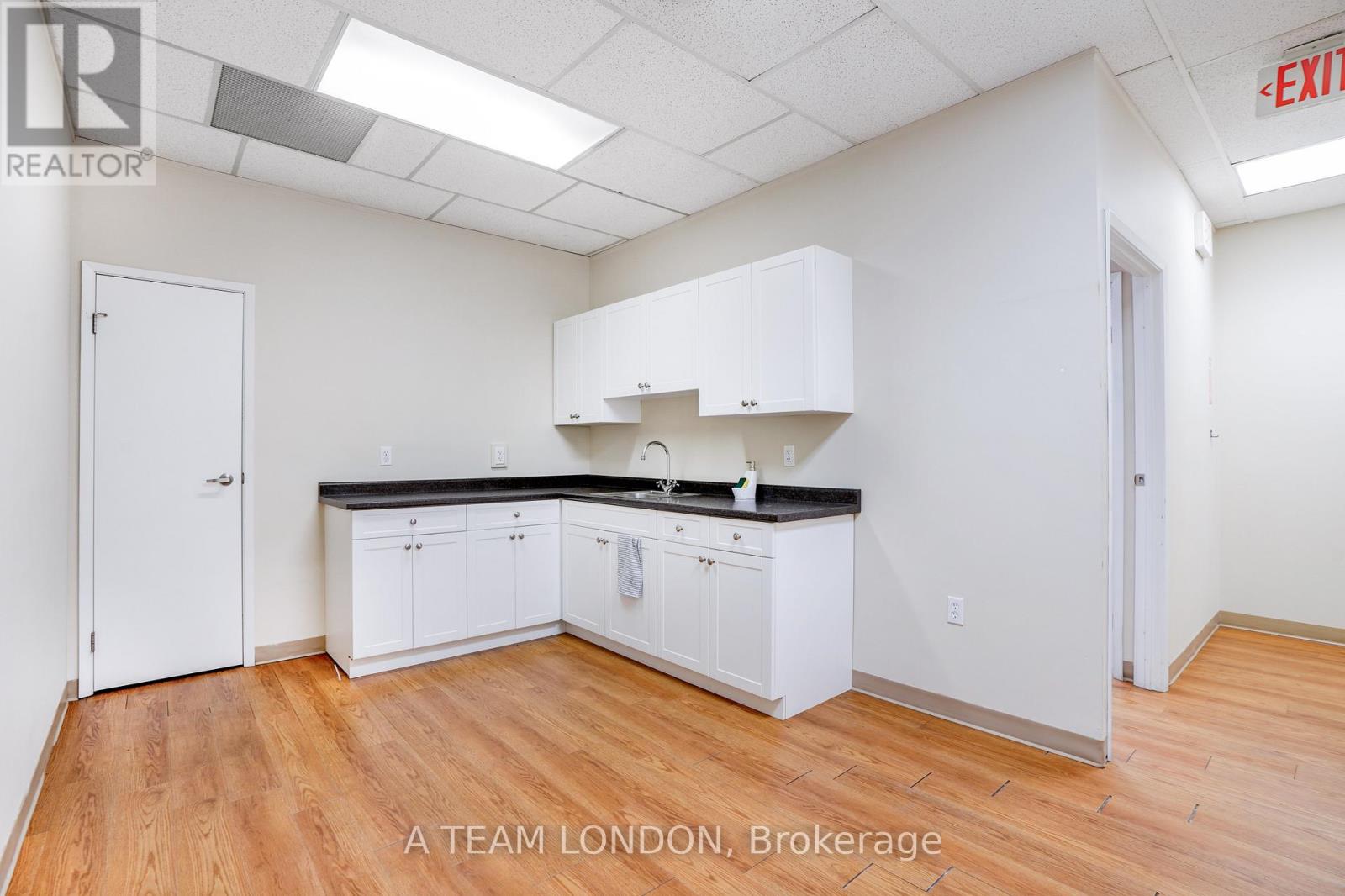 392-396 Clarence Street, London East, Ontario  N6A 3M6 - Photo 20 - X12486746