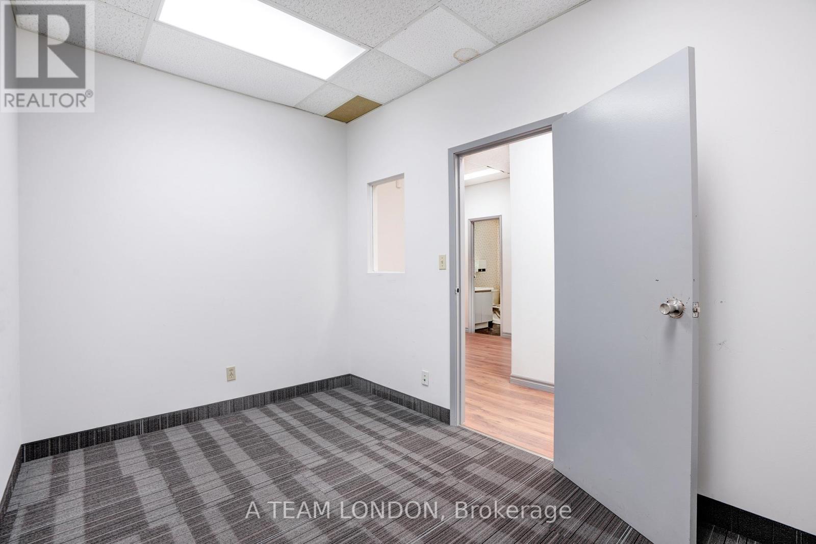 392-396 Clarence Street, London East, Ontario  N6A 3M6 - Photo 30 - X12486746