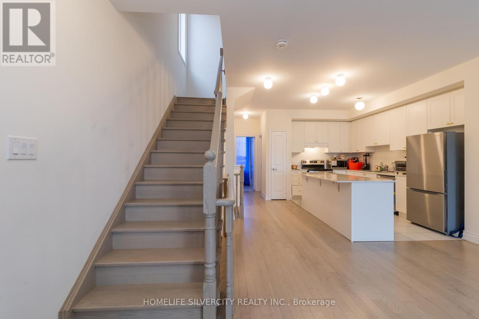 403 Tennant Circle, Vaughan, Ontario  L4H 5L2 - Photo 32 - N12486670