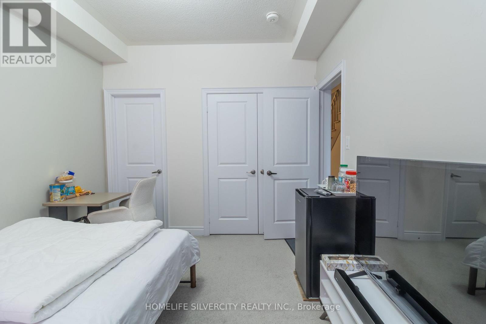 403 Tennant Circle, Vaughan, Ontario  L4H 5L2 - Photo 9 - N12486670