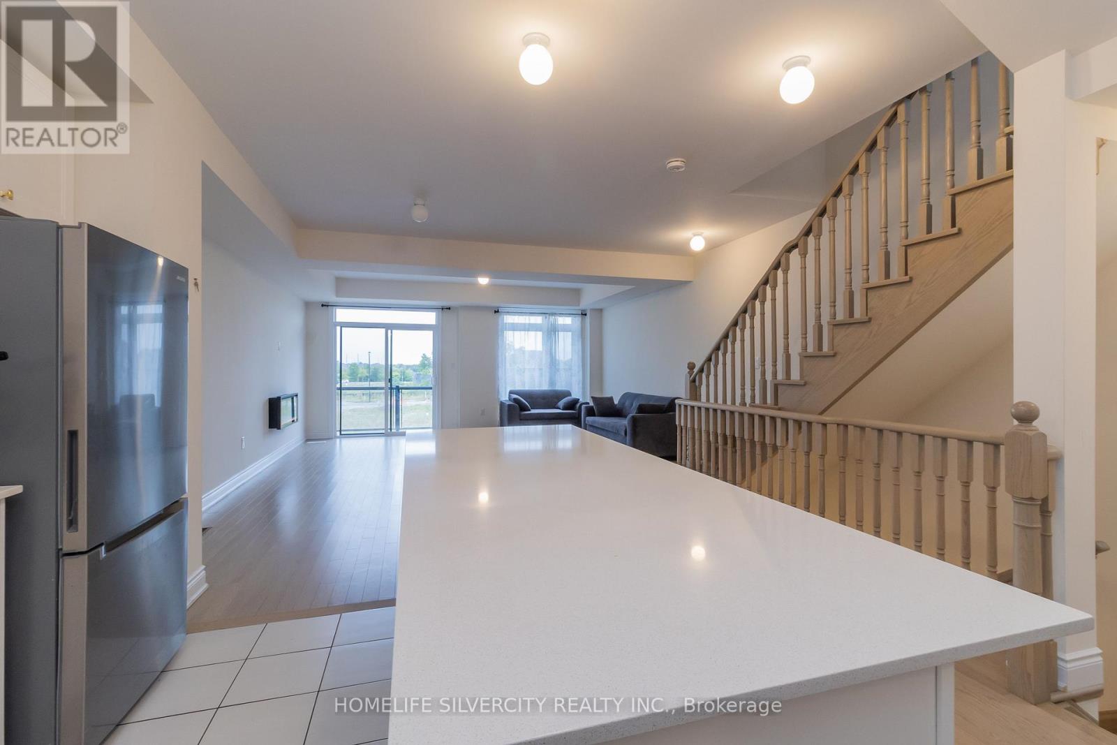 403 Tennant Circle, Vaughan, Ontario  L4H 5L2 - Photo 33 - N12486670