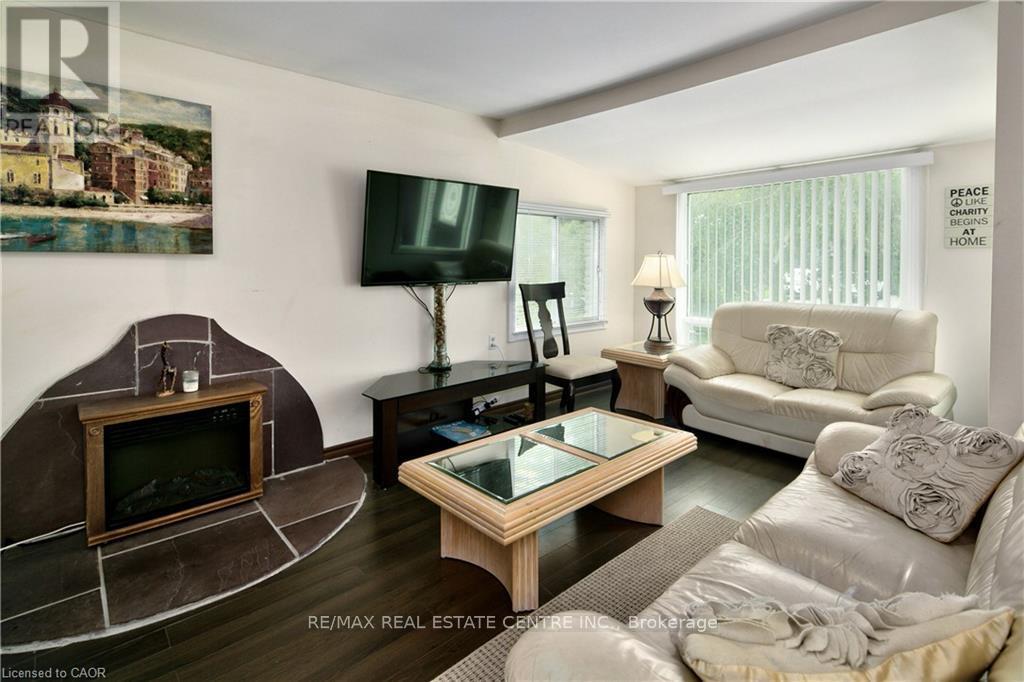 42 5th Lane, Wasaga Beach, Ontario  L0L 2P0 - Photo 7 - S12486586