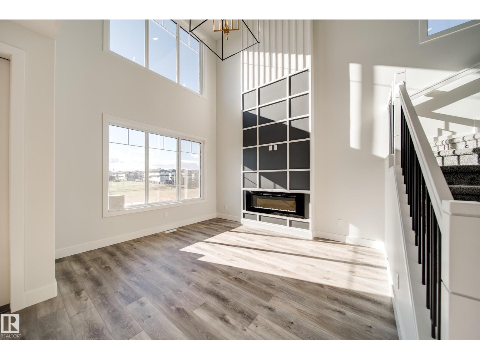 8515 183 Av Nw Nw, Edmonton, Alberta  T5Z 0G6 - Photo 2 - E4463823