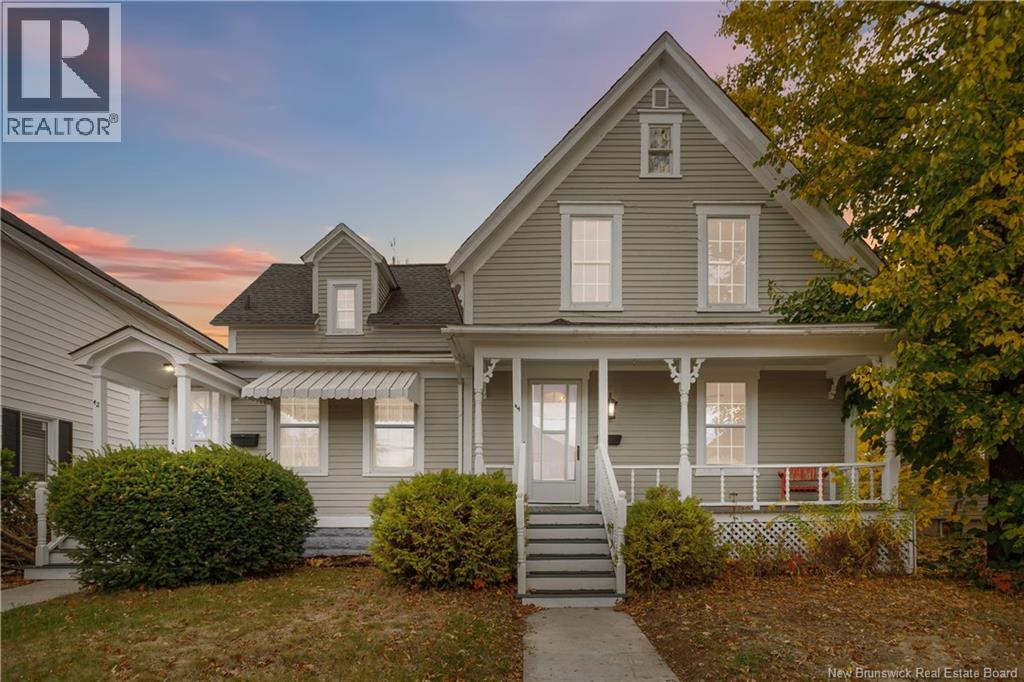 42-44 Edward, Moncton, New Brunswick  E1A 3Y7 - Photo 1 - NB129165