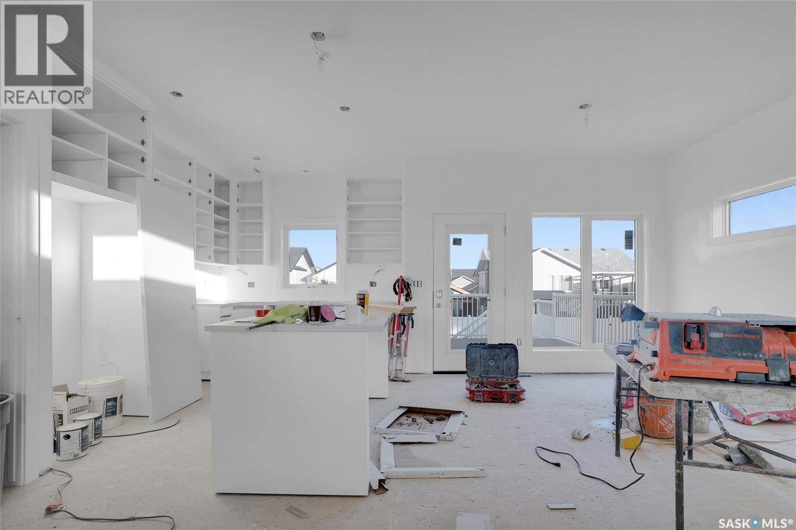 608 Ballesteros Crescent, Warman, Saskatchewan  S0K 4S4 - Photo 5 - SK016536