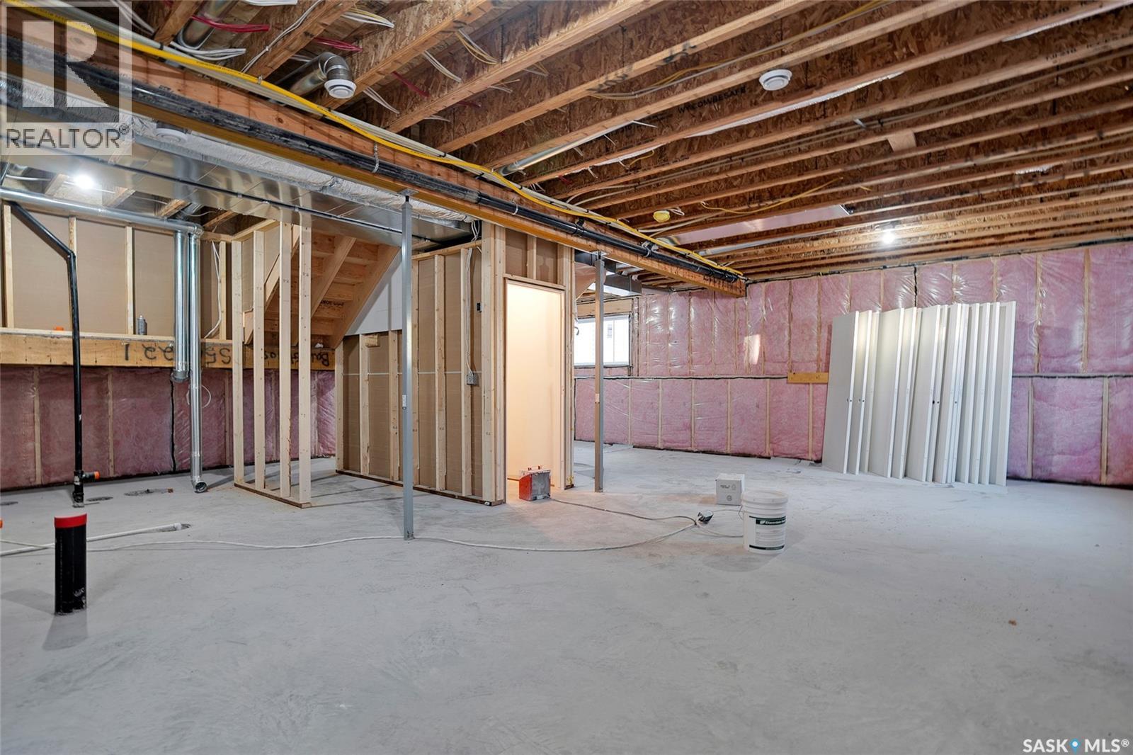 608 Ballesteros Crescent, Warman, Saskatchewan  S0K 4S4 - Photo 14 - SK016536