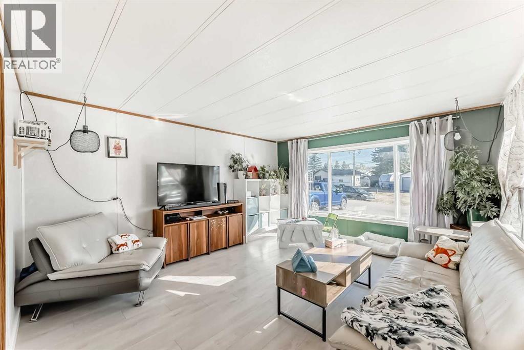 11, 649 Main Street N, Airdrie, Alberta  T4B 1Z6 - Photo 24 - A2265414