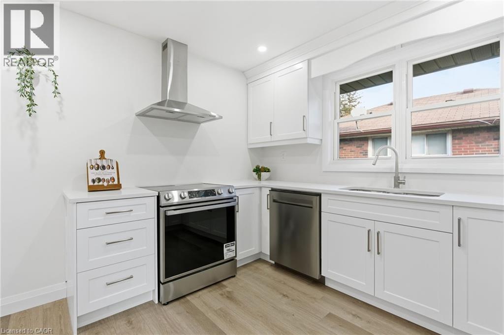 115 Mcelroy Road E, Hamilton, Ontario  L9A 1Z1 - Photo 12 - 40783929