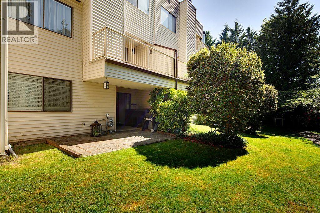 208 1220 FALCON DRIVE, Coquitlam, British Columbia