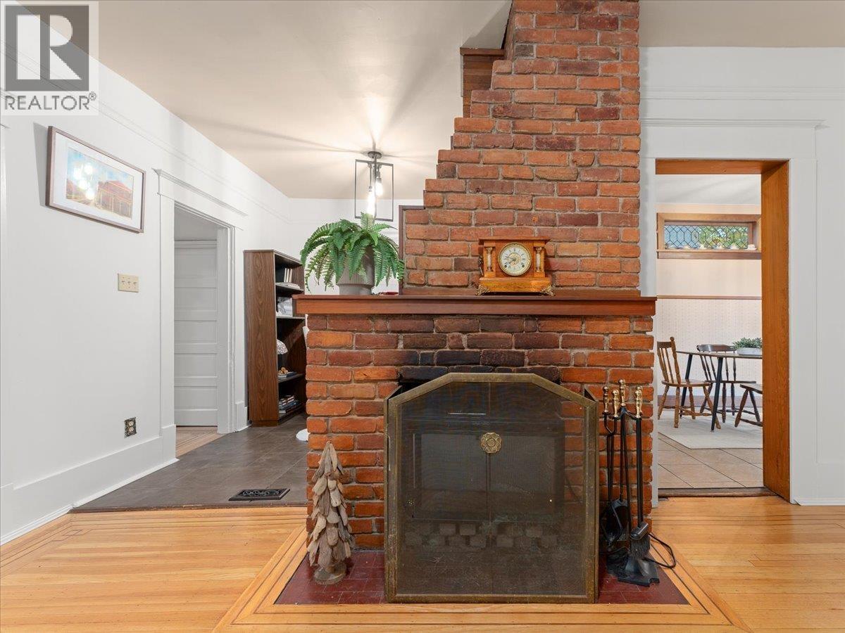 2648 Templeton Drive, Vancouver, British Columbia  V5N 4W3 - Photo 5 - R3062718