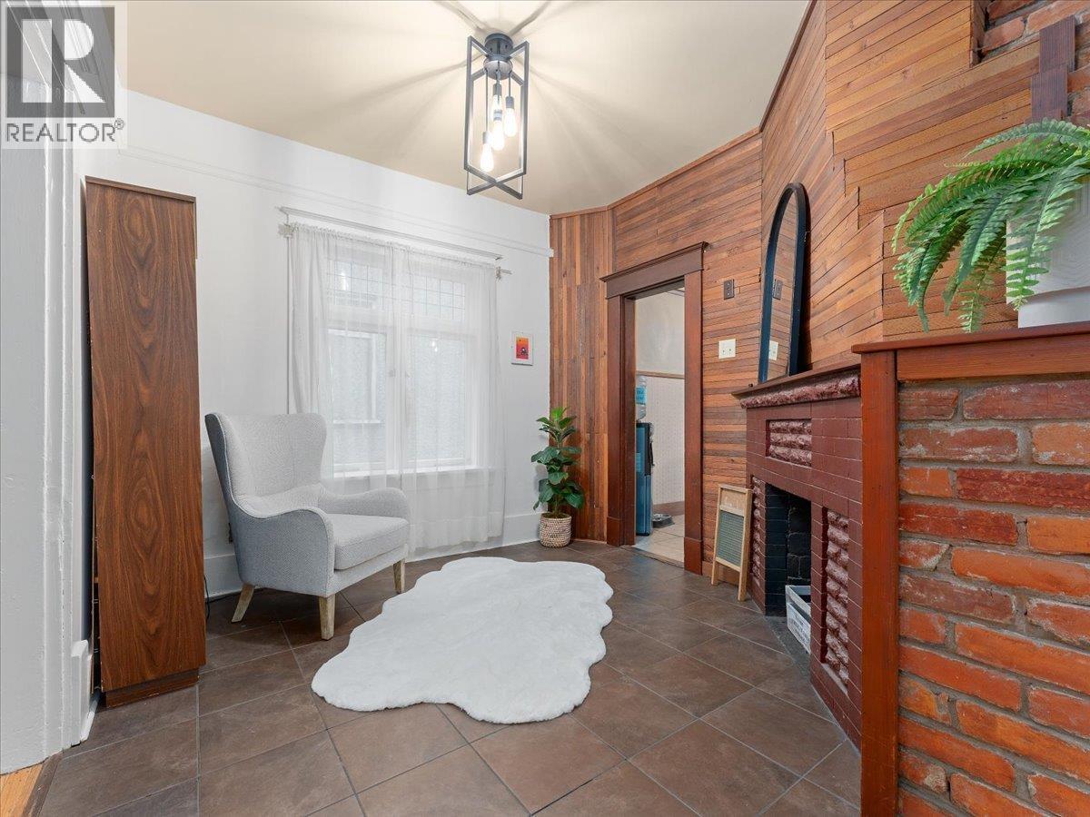 2648 Templeton Drive, Vancouver, British Columbia  V5N 4W3 - Photo 6 - R3062718