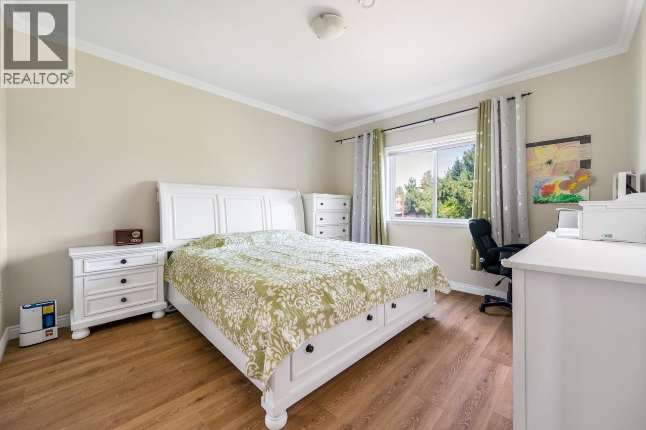 4526 Inman Avenue, Burnaby, British Columbia  V5G 2Y1 - Photo 10 - R3062747