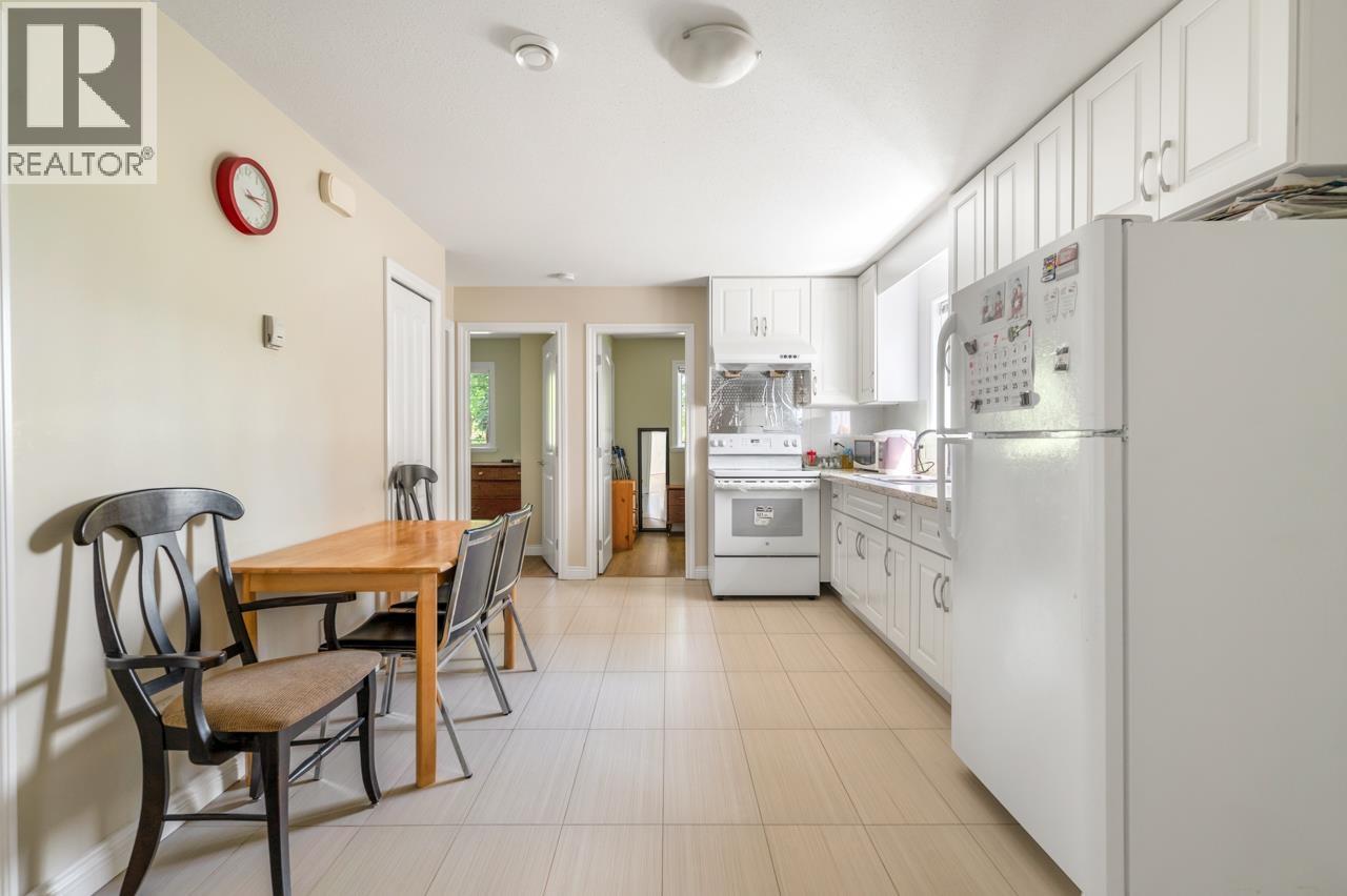 4526 Inman Avenue, Burnaby, British Columbia  V5G 2Y1 - Photo 16 - R3062747