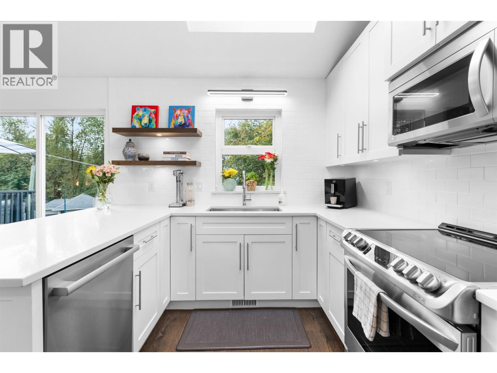 4 Noble Court, Port Moody, British Columbia  V3H 3Z5 - Photo 10 - R3062751