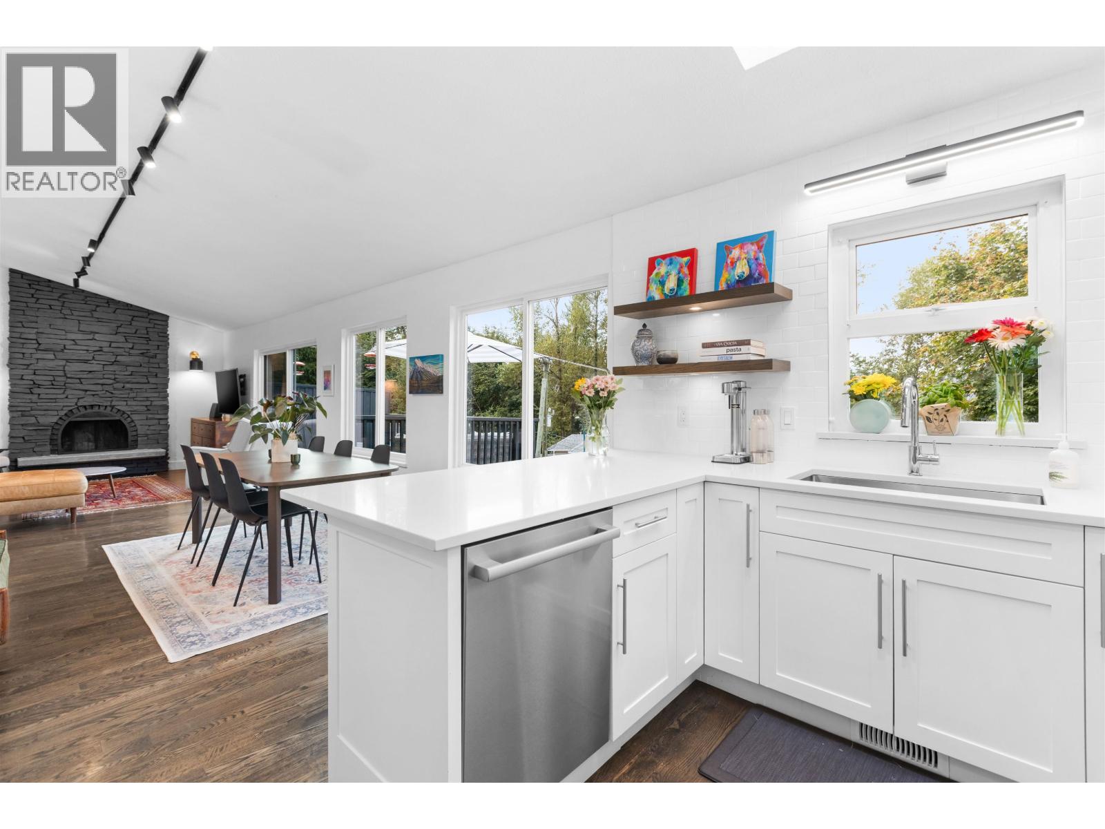 4 Noble Court, Port Moody, British Columbia  V3H 3Z5 - Photo 11 - R3062751