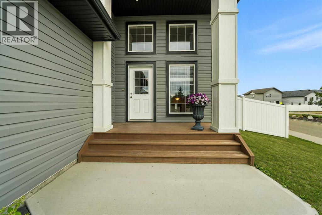 2 Trebble Close, Red Deer, Alberta  T4P 0W6 - Photo 2 - A2243005