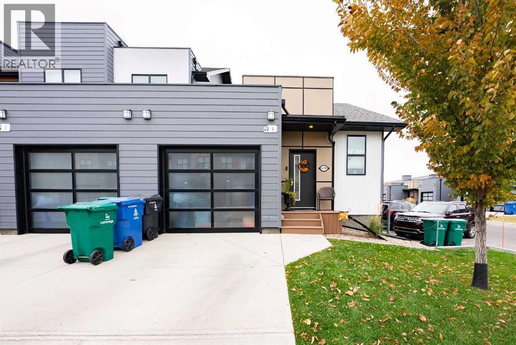 4, 59 Aquitania Circle W, Lethbridge, Alberta