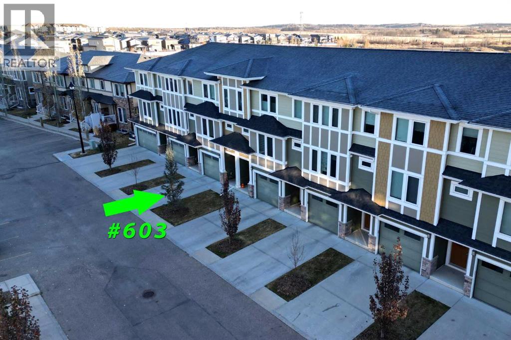 603, 339 Viscount Drive, Red Deer, Alberta  T4R 0S2 - Photo 2 - A2267519