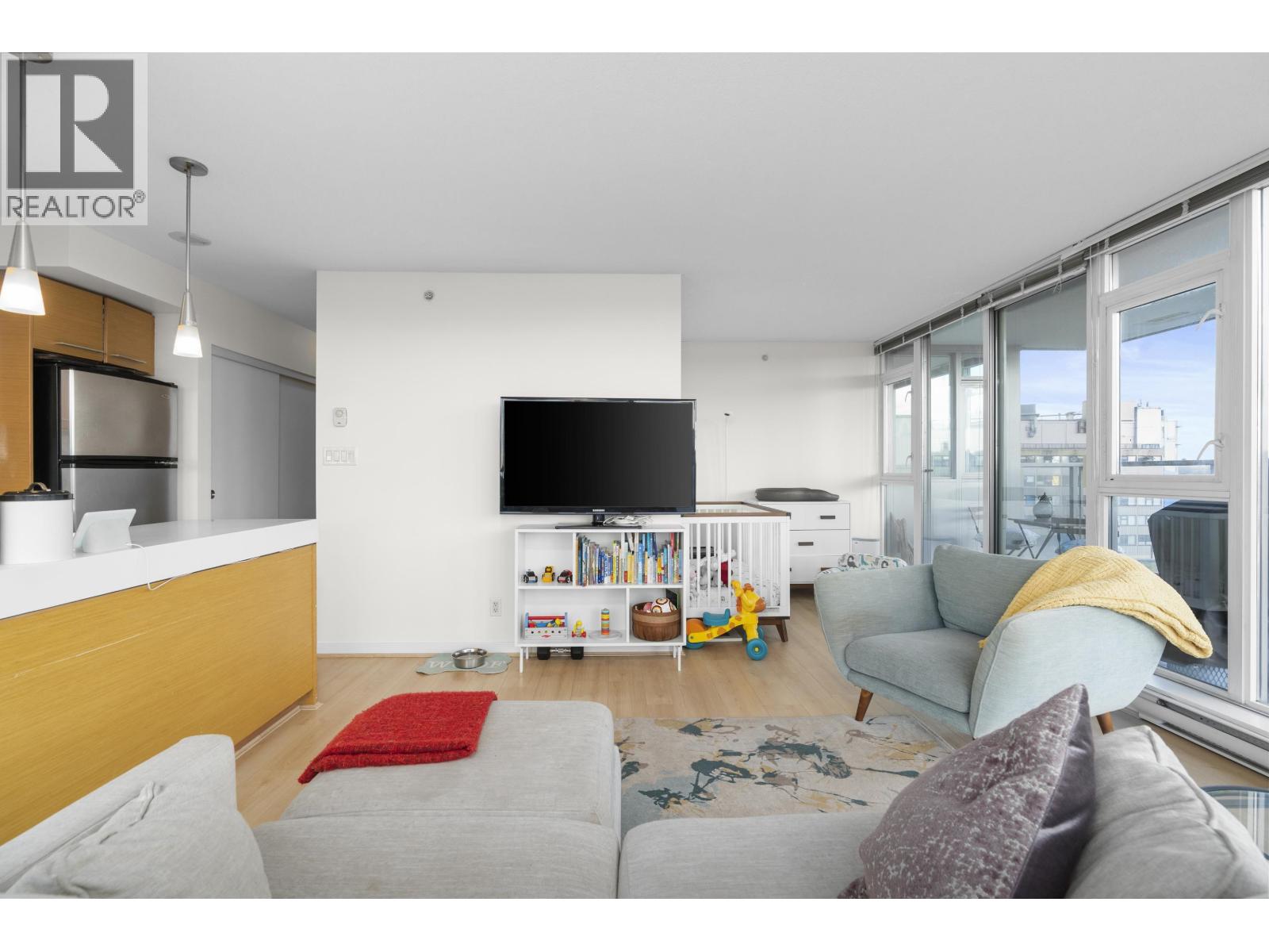 709 2770 Sophia Street, Vancouver, British Columbia  V5T 0A4 - Photo 6 - R3054132