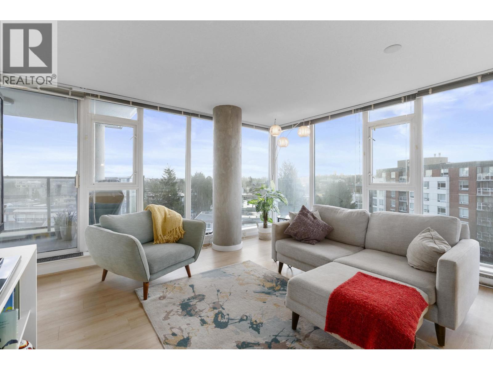 709 2770 Sophia Street, Vancouver, British Columbia  V5T 0A4 - Photo 2 - R3054132