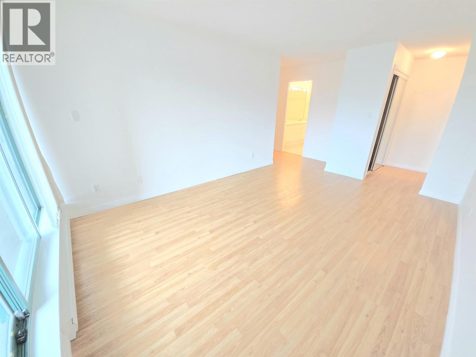 401 5899 Wilson Avenue, Burnaby, British Columbia  V5H 4R9 - Photo 12 - R3055653