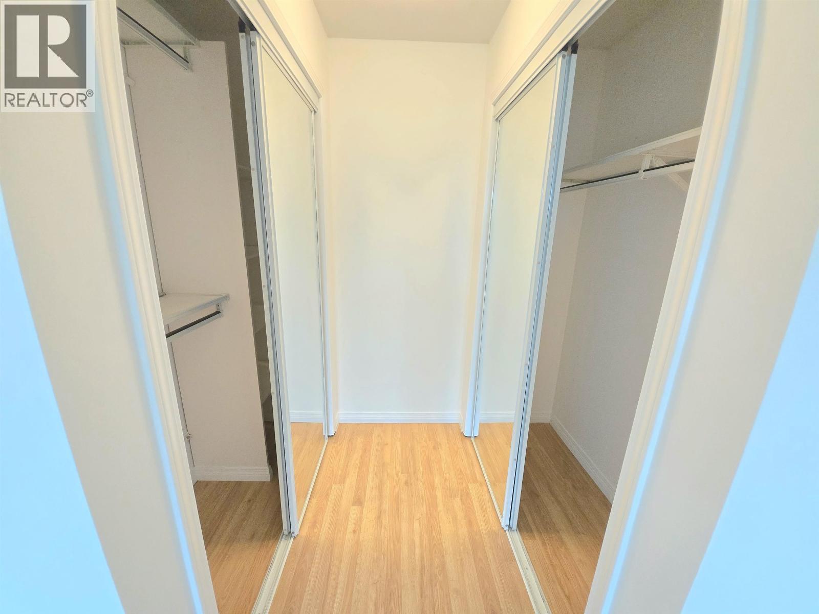 401 5899 Wilson Avenue, Burnaby, British Columbia  V5H 4R9 - Photo 14 - R3055653