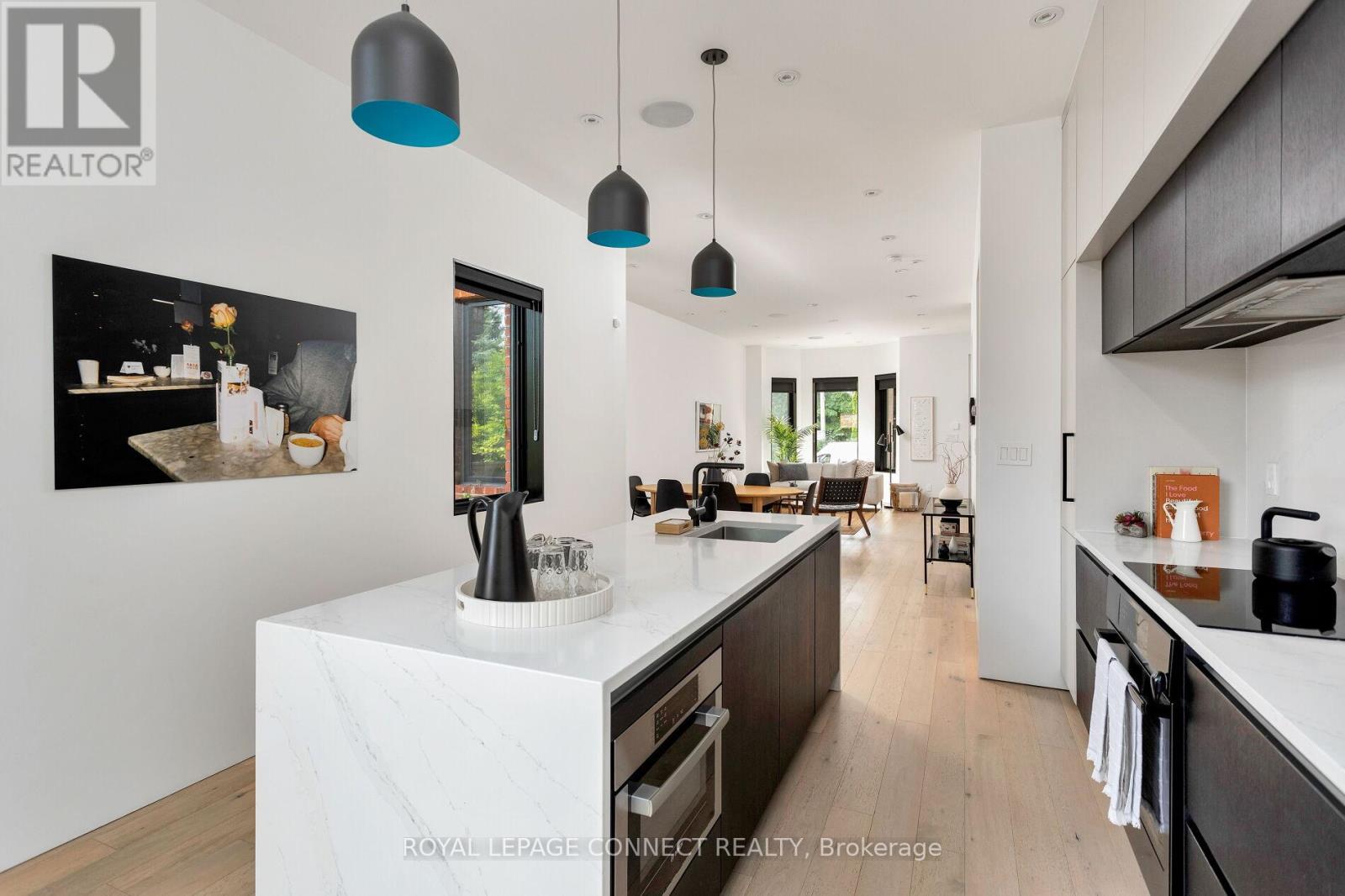 59 Fuller Avenue, Toronto, Ontario  M6R 2C4 - Photo 10 - W12461488