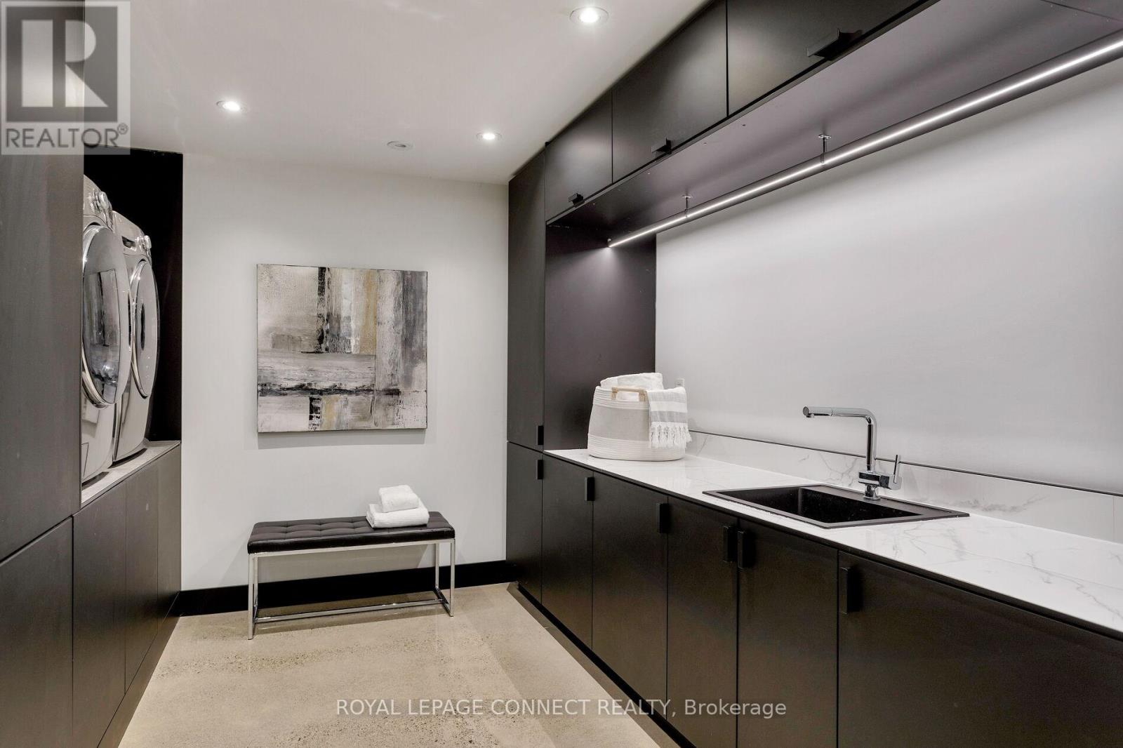 59 Fuller Avenue, Toronto, Ontario  M6R 2C4 - Photo 43 - W12461488