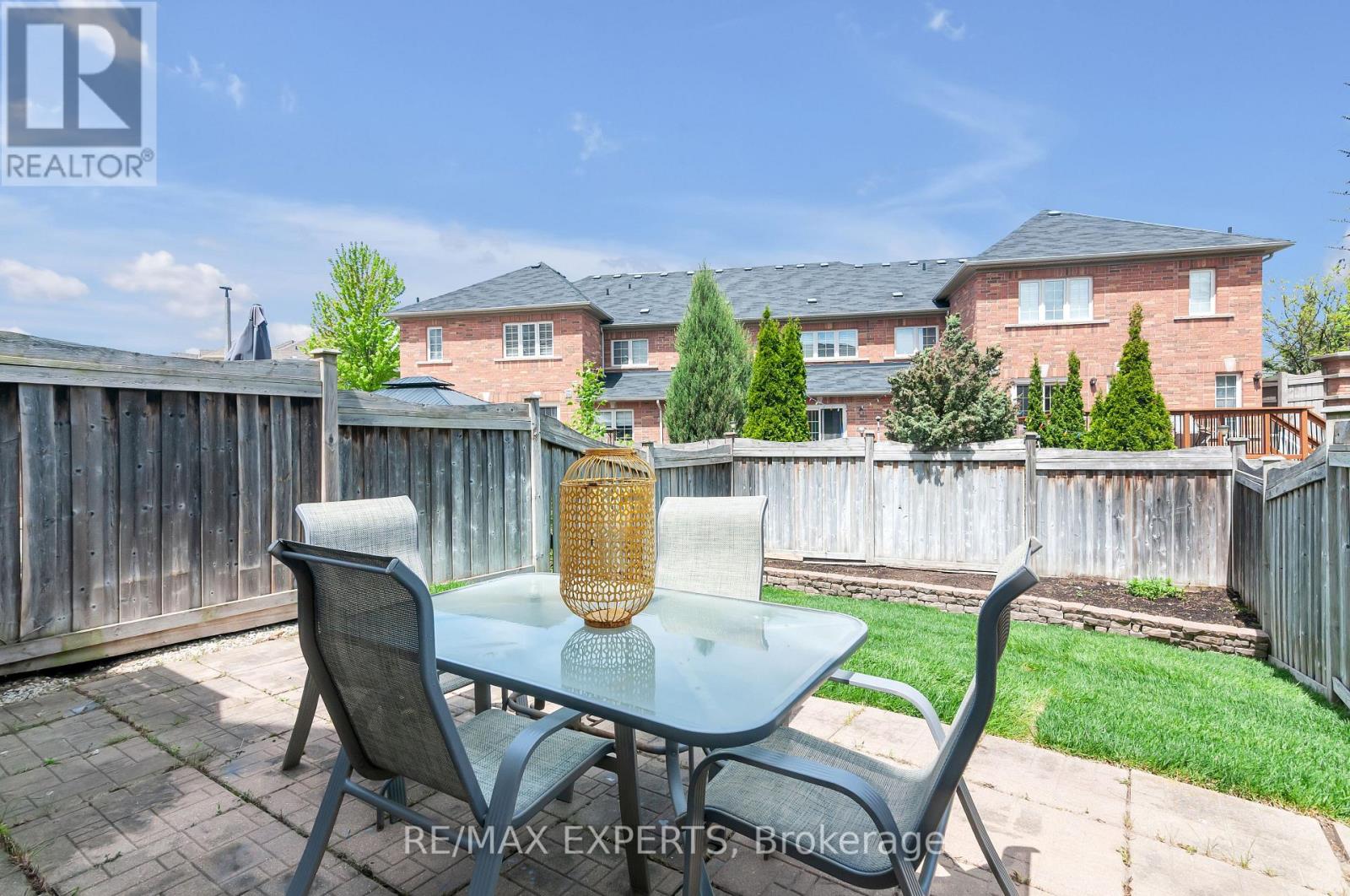 76 Eagle Trace Drive, Brampton (Sandringham-Wellington), Ontario  L6R 0M4 - Photo 41 - W12482948