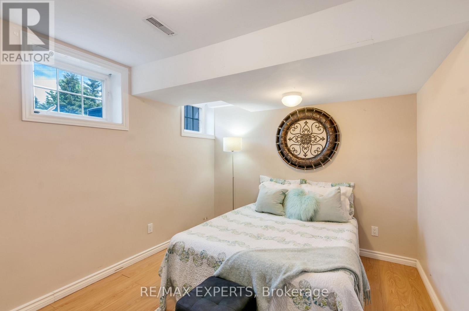 76 Eagle Trace Drive, Brampton (Sandringham-Wellington), Ontario  L6R 0M4 - Photo 38 - W12482948