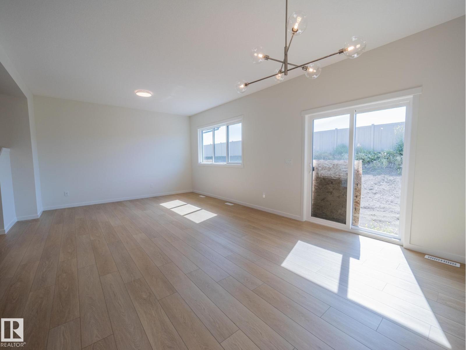 20715 24 Av Nw, Edmonton, Alberta  T6M 2C4 - Photo 21 - E4463827