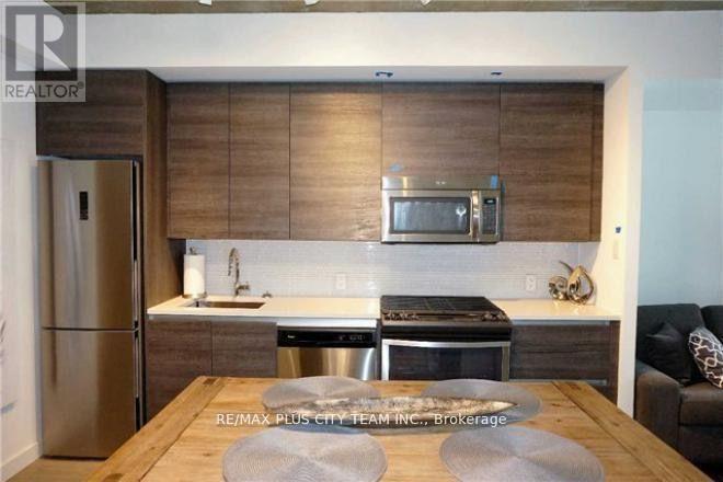 519 - 111 Bathurst Street, Toronto, Ontario  M5V 0M9 - Photo 7 - C12486758