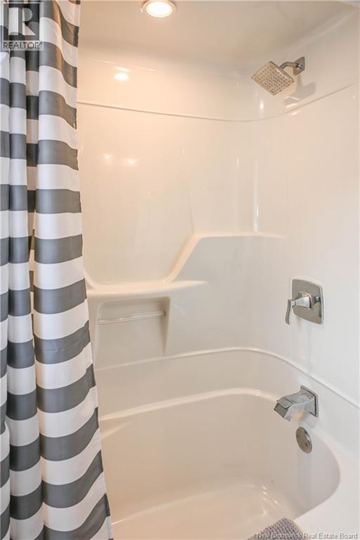 27 - 29 Bertie Street, Val-Comeau, New Brunswick  E1X 4J7 - Photo 24 - NB129111