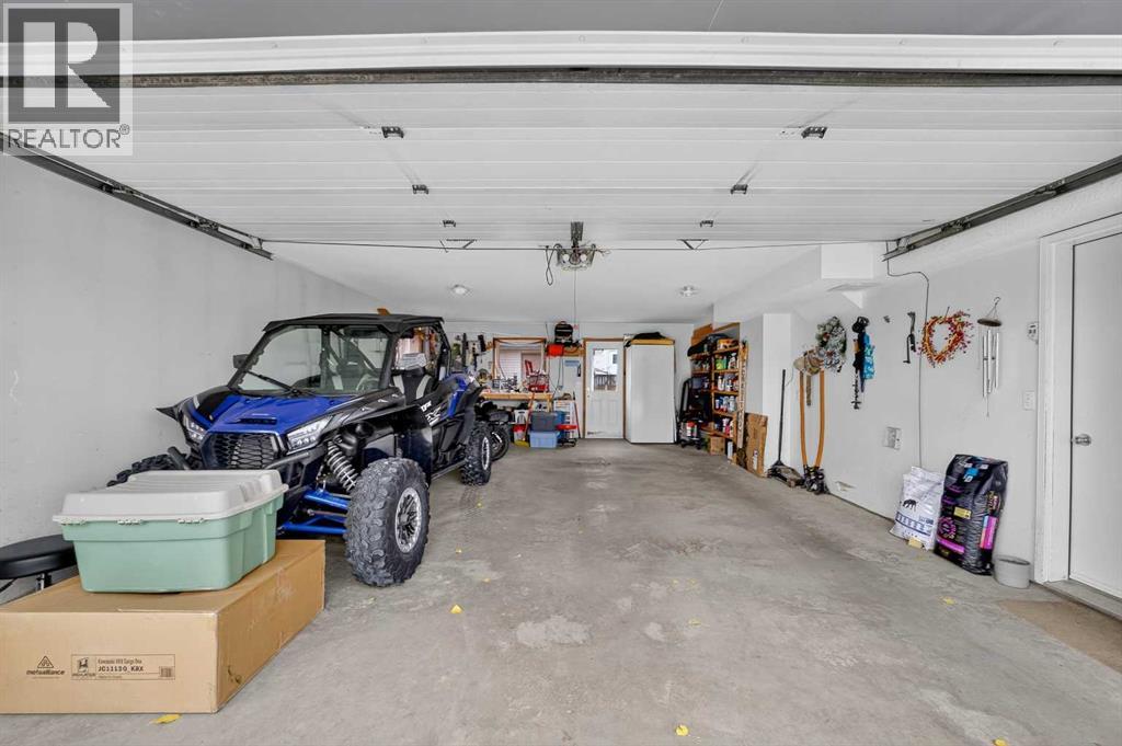 225 10 Avenue Ne, Sundre, Alberta  T0M 1X0 - Photo 26 - A2267294