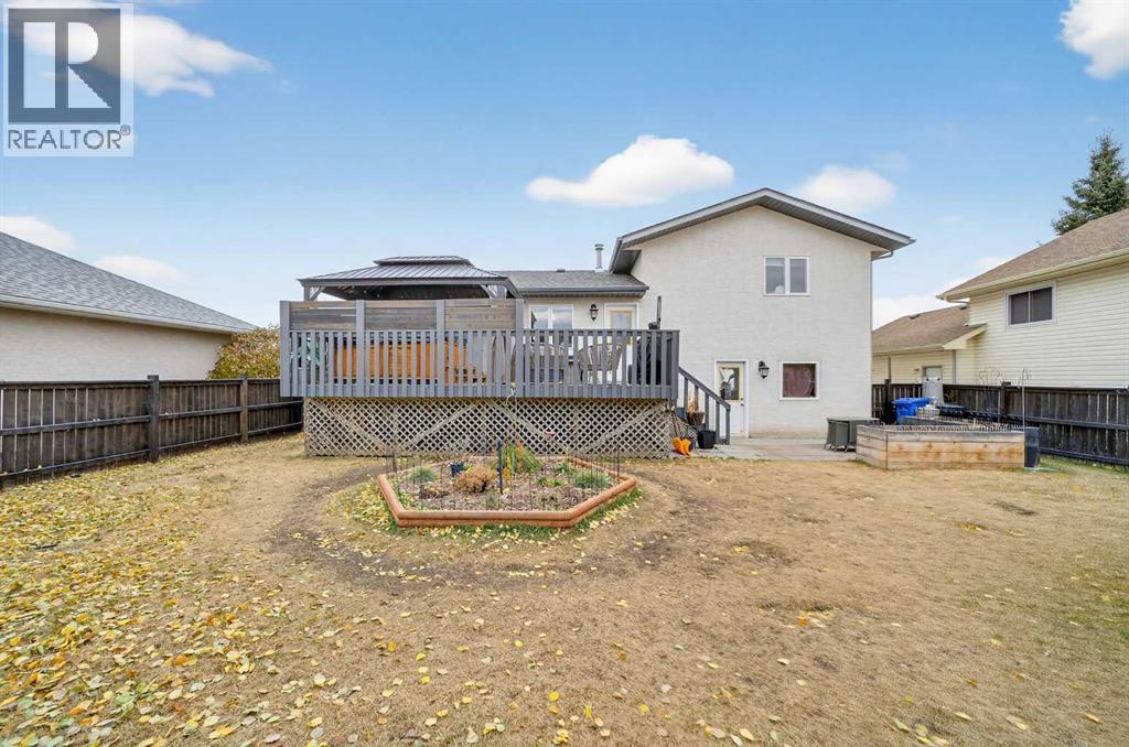 225 10 Avenue Ne, Sundre, Alberta  T0M 1X0 - Photo 32 - A2267294