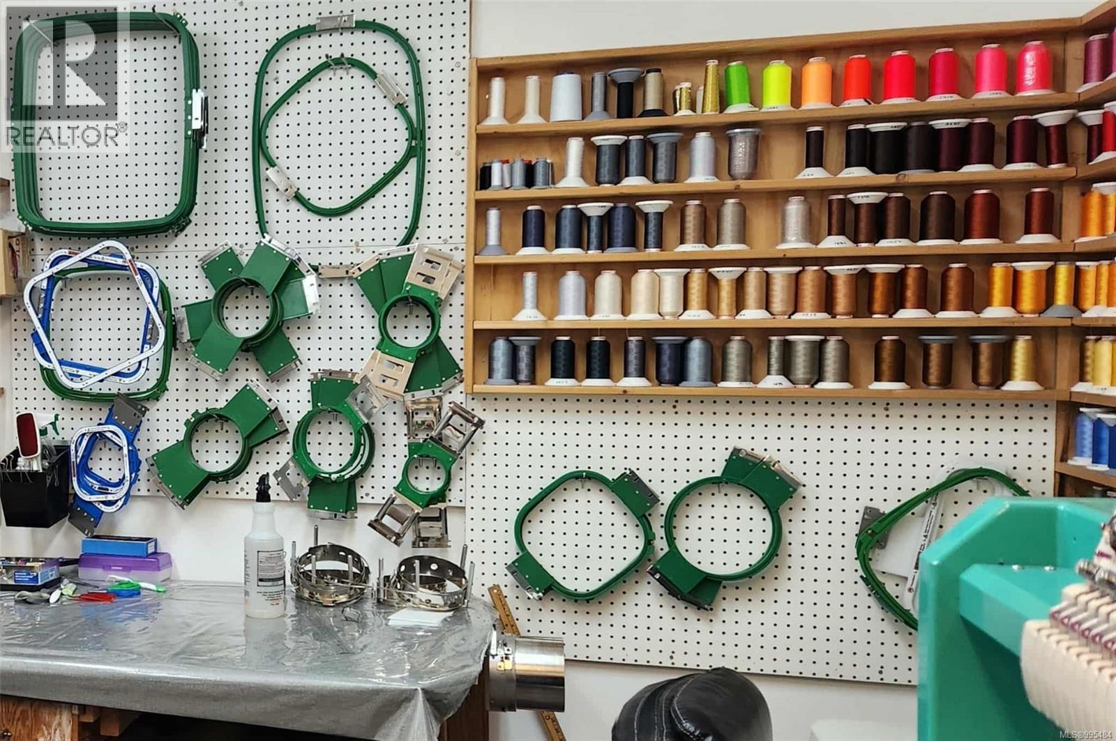 1690 Maple St, Campbell River, British Columbia  V9W 3G2 - Photo 3 - 995484