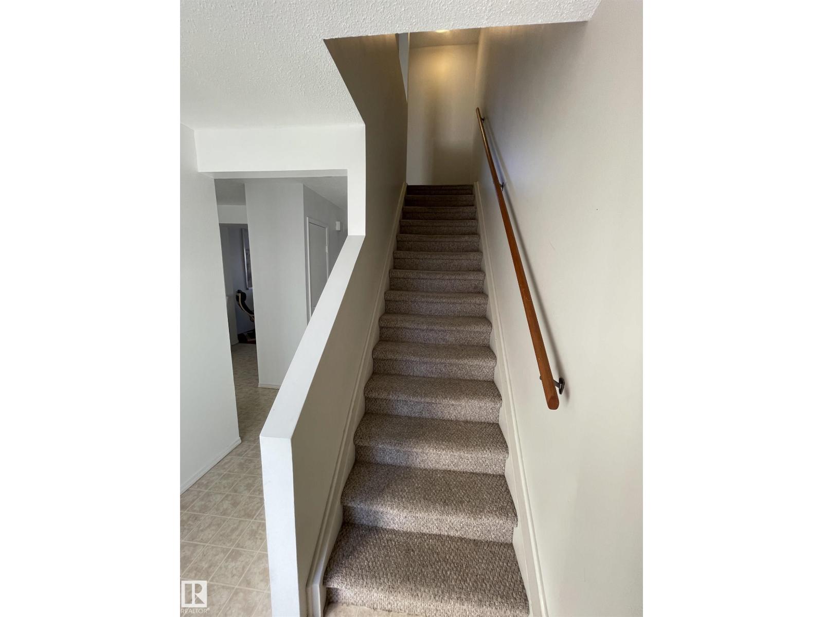 132 Dickinsfield Co Nw, Edmonton, Alberta  T5E 5V8 - Photo 7 - E4463176