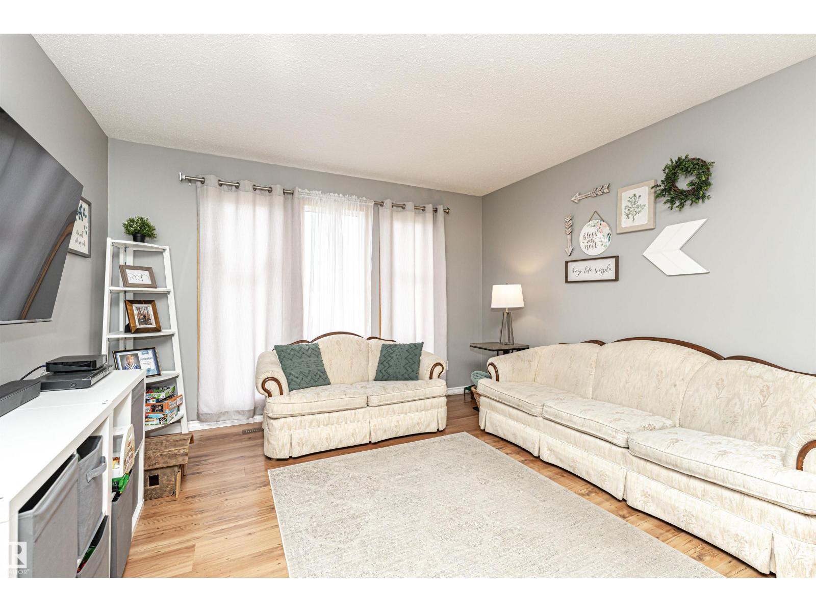 10703 95 Av, Morinville, Alberta  T8R 1E3 - Photo 11 - E4463649