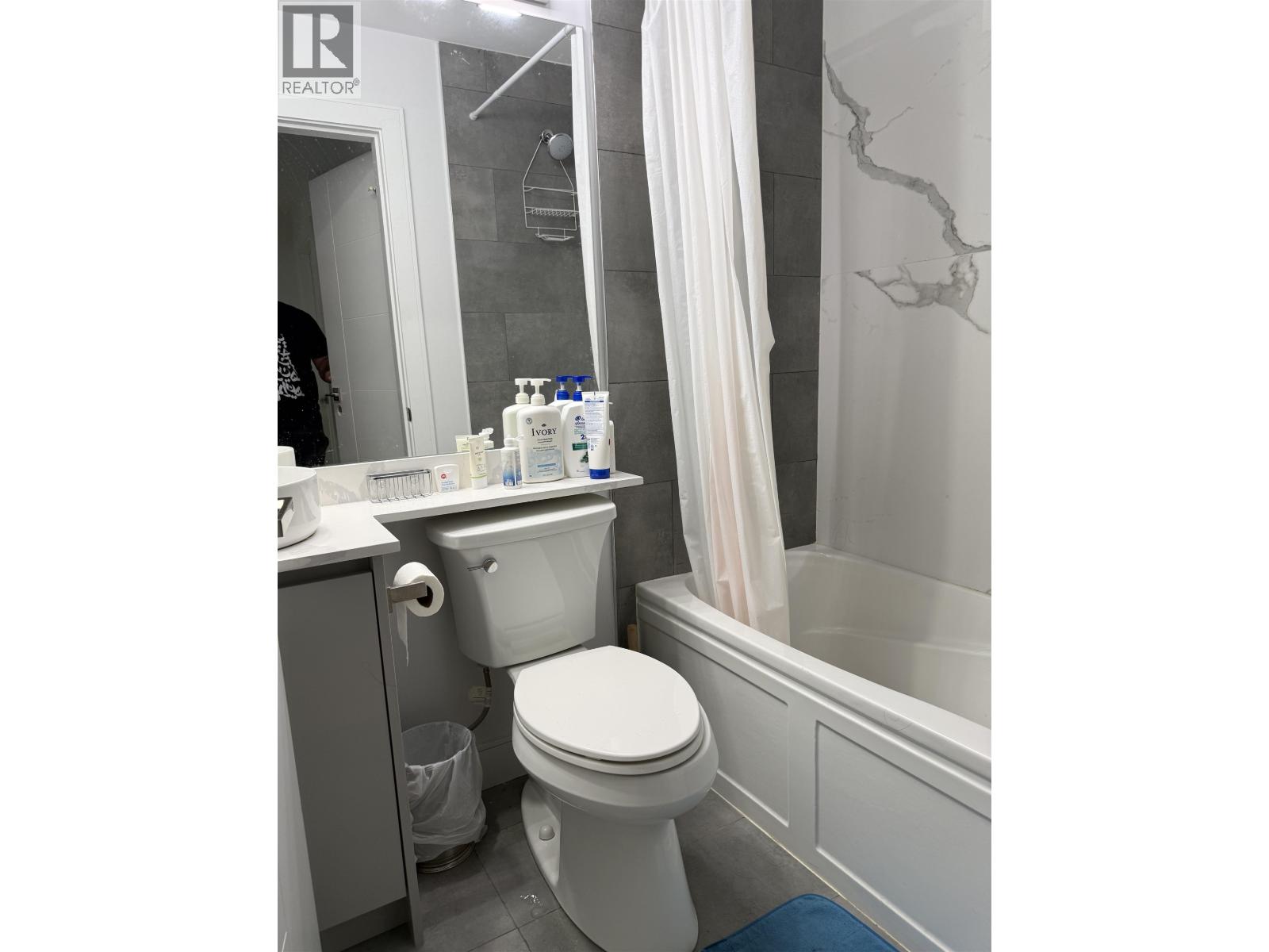 2885 E Georgia Street, Vancouver, British Columbia  V5K 2K3 - Photo 4 - R3062099