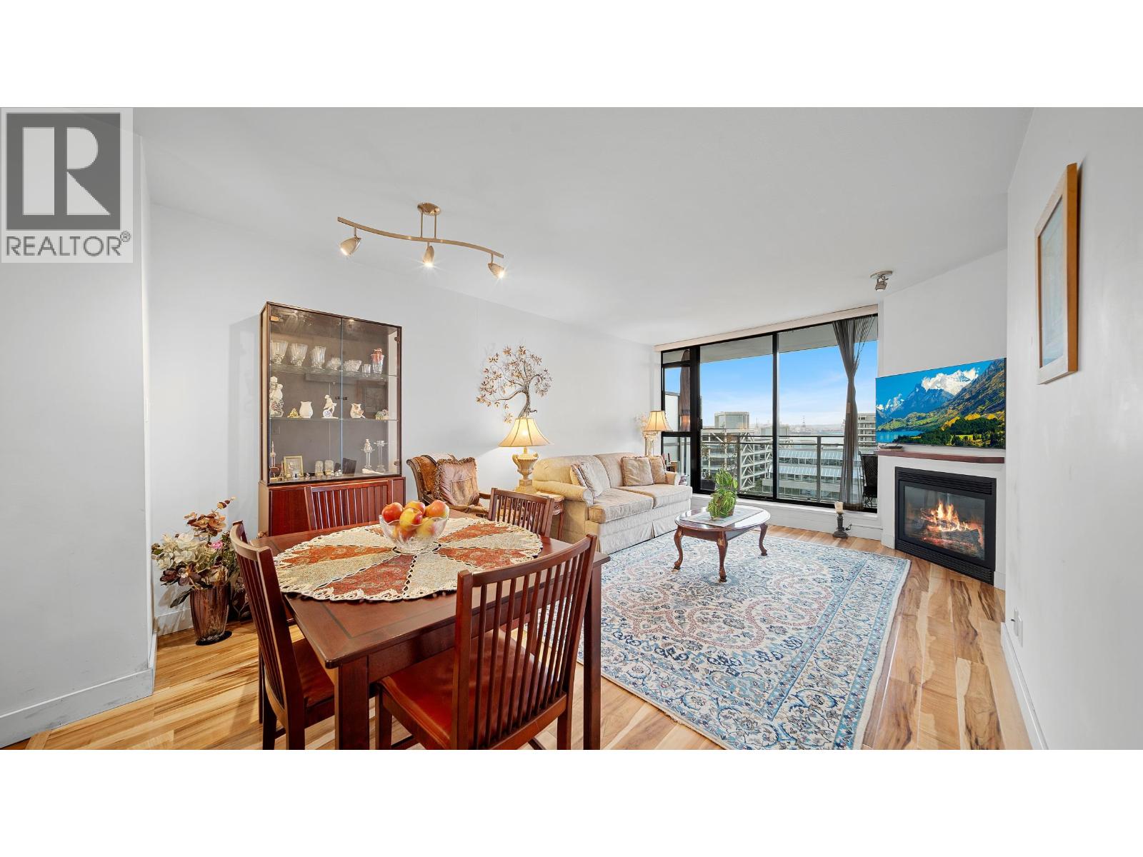 810 175 W 1st Street, North Vancouver, British Columbia  V7M 3N9 - Photo 7 - R3062342