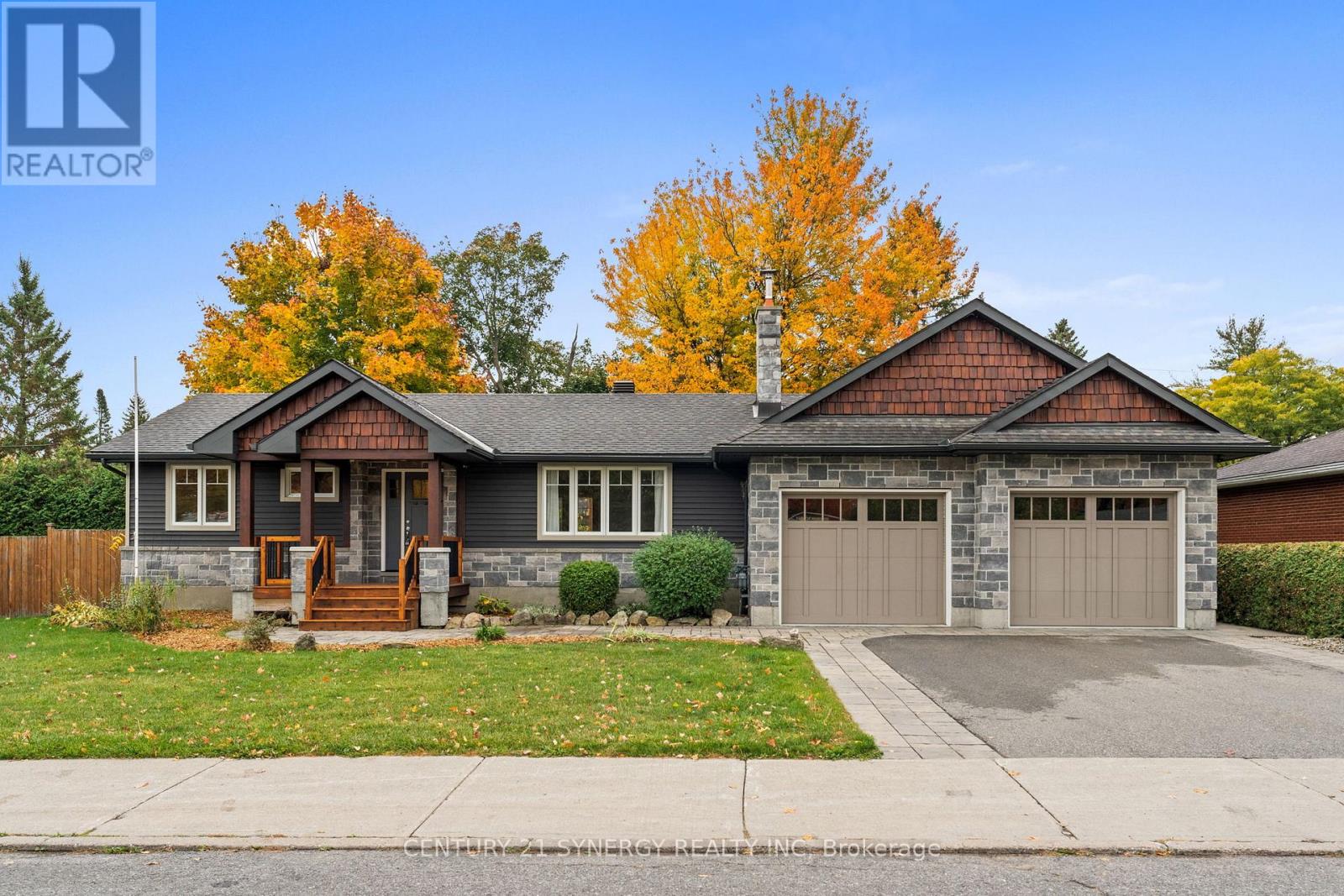 22 CAROLA STREET, Ottawa, Ontario