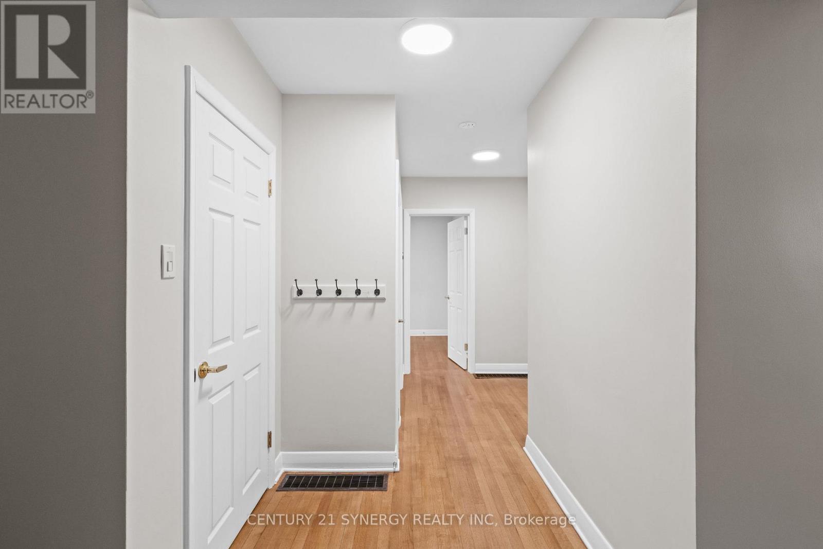 22 Carola Street, Ottawa, Ontario  K2G 0Y1 - Photo 12 - X12486763