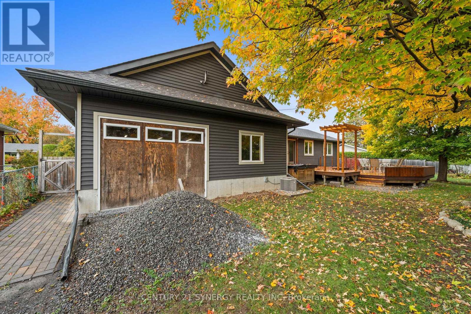 22 Carola Street, Ottawa, Ontario  K2G 0Y1 - Photo 32 - X12486763